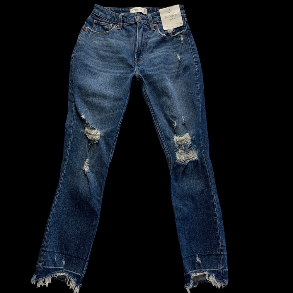Abercrombie & Fitch Curve Love The‎ Skinny High Rise Raw Hem  Jeans Size 0 #078
